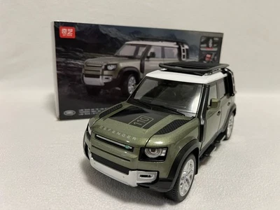 1:18 Land Rover Defender 110 Diecast Model Car Toy Collectible Sound Light Gift - Image 1 of 4