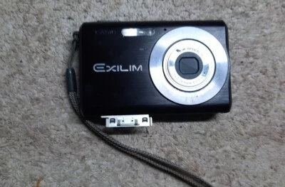 Casio Exilim EX-Z60 6.0 MP Digital Camera UNTESTED - Image 1 of 3