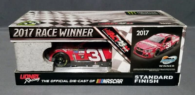 2017 Ryan Newman #31 Grainger Chevy SS Phoenix RACED WIN 1/24 Lionel Diecast - Image 1 of 4