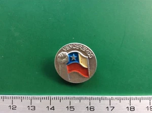VENCEREMOS CHILI FLAG Vintage Pinback Badge Rare Brooch! - Picture 1 of 2