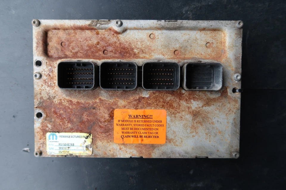 Jeep Grand Cherokee 2009-2010 motor ECM (A3) R5150467ab (05150467ab) Foto 1 de 1