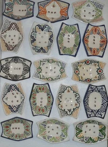HAND PAINTED CERAMIC  MULTI COLOUR OBLONG SOAP DISH * SAFI POTTERY - Picture 1 of 38