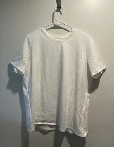 COOL! Lululemon XL White Basic Athletic Short Sleeve Tee - Picture 1 of 3