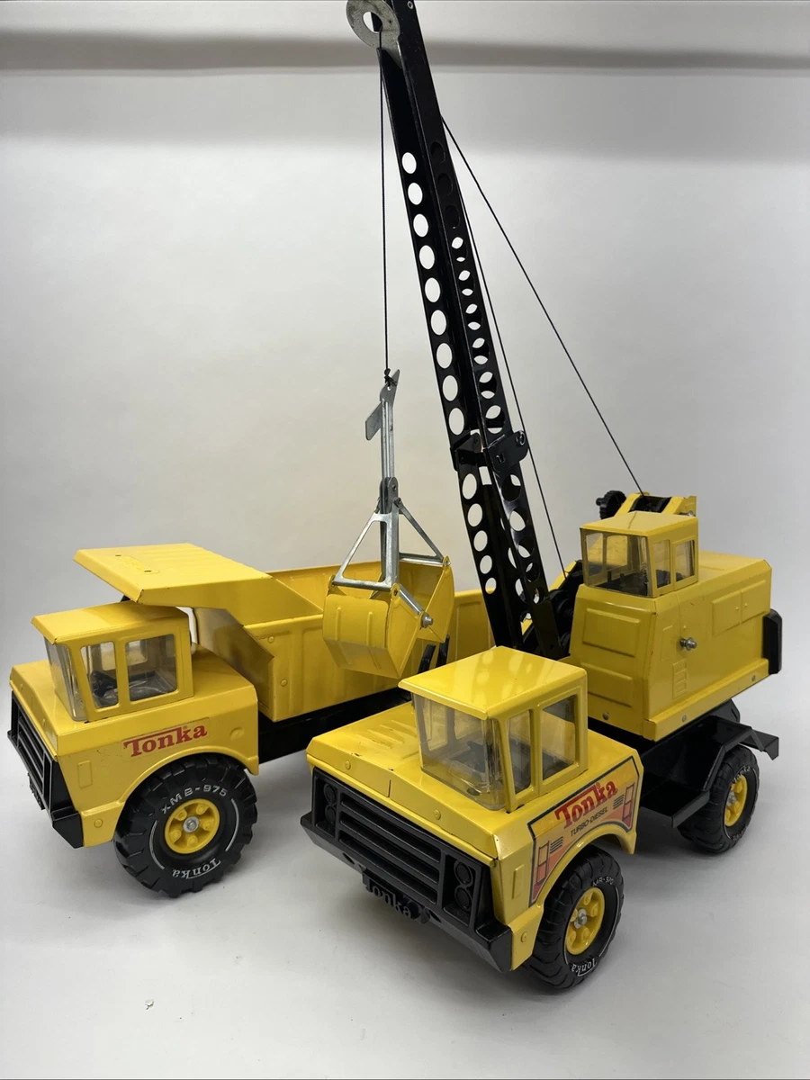 Tonka Yellow Crane Vintage Manufacture Diecast Construction