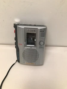 Mini cinta grabadora de voz casete portátil Sony TCM-200DV ANTES para REPUESTOS/REPARACIÓN - Imagen 1 de 2