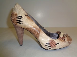 DKNYC DKNY Size 8.5 M NADINA Snake Nude Leather Pumps Heels New Womens Shoes - Picture 1 of 12