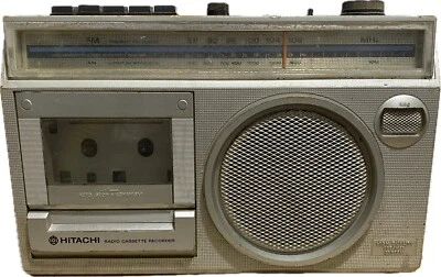 Hitachi TRK-5350H Radio AM/FM y Grabadora de Cassette BoomBox De Colección Para Reparación Foto 1 de 3