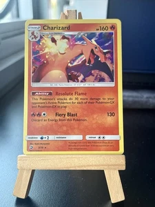 2018 Dragon Majesty Pokémon TCG Charizard 3/70 Holo NM- - Bild 1 von 2