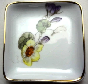 e1900 MADDOCK & COMPANY piedra real porcelana 1 FLOR ABIERTA amarillo MANTEQUILLA PAT - Imagen 1 de 4