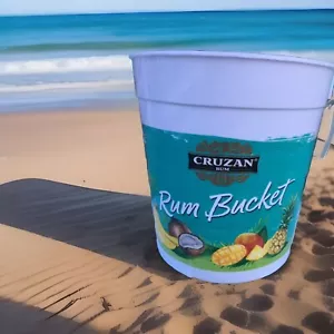 Cruzan Island Rum buckets (set of 10) 32 oz - Picture 1 of 7