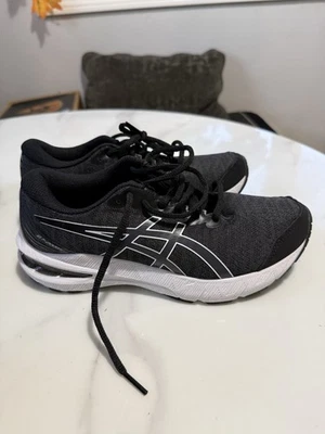 Zapatillas para niños ASICS Gel-1130 GS negras/plateadas puras, talla 4,5 Foto 1 de 4