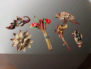 Bulk Lot Of 6 Vintage brooches. Wearable Condition. - Picture 1 of 9