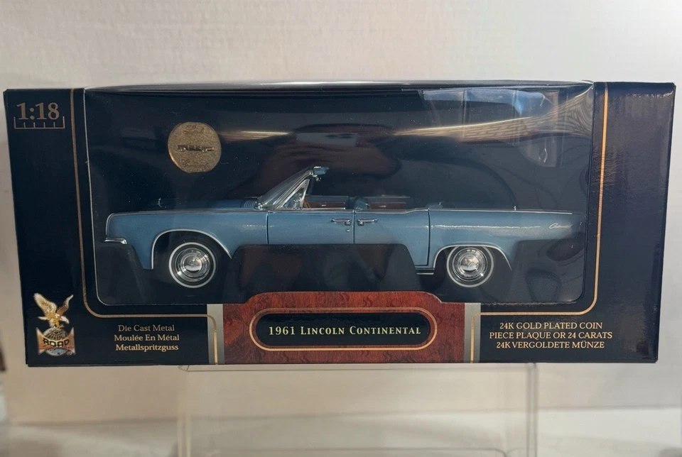 1961 Lincoln CONTINENTAL Blue1 18 Scale Road Signature Diecast Metal Classic