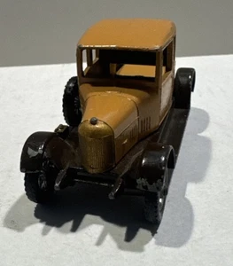 LESNEY Diecast 1926 Morris Cowley “Bullnose” No. 8 England - Picture 1 of 6