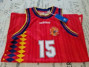 Maglia da basket Adidas nuova con etichette 2019 campione del mondo FIBA Spagna taglia M - Foto 1 di 7