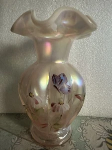 Fenton Melon Vase Pink Iridized Hand Painted Butterfly, Flowers Marilyn Wagner - Picture 1 of 7