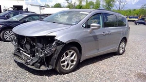 AC Compressor With Rear AC Fits 17-23 PACIFICA 1478447 - Picture 1 of 7
