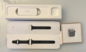 Apple Watch SE 40mm GPS+Cellular Space Gray Aluminum Case Black Sport Band A2353 - Photo 1 sur 11
