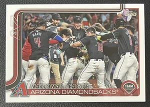 Carta squadra 2025 Topps SERIE 2 Arizona Diamondbacks MLB National League #466 - Foto 1 di 2