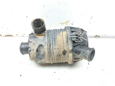 04 05 Kubota RTV 900 RTV900 Caja de aire Limpiador Filtro Carcasa de admisión Foto 1 de 4