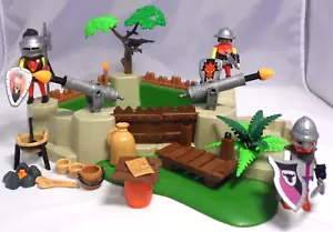PLAYMOBIL Ritterbastion Krähe Baum Bett 3 Ritter 2 Kanonen + Munition Zubeh. #14 - Imagen 1 de 2