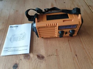 Solar Crank Notfall Radio Mit Kurbel Powerbank Taschenlampe Kompass NEU OVP - Bild 1 von 3