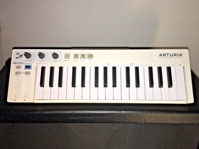 Arturia Keystep 32 MIDI Keyboard Controller Sequencer - Image 1 of 2