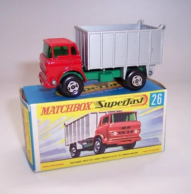 Camión volquete "MATCHBOX" *SUPERRÁPIDO* SF-26 GMC casi como nuevo con IMPRESIONANTE CAJA Foto 1 de 4
