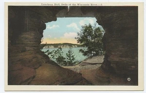 Luncheon Hall Dells of the Wisconsin River Postcard - Picture 1 of 2