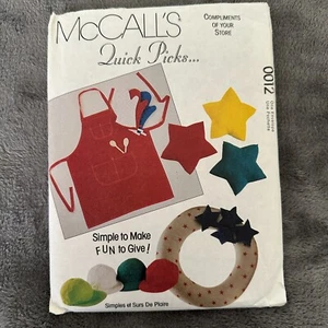 Delantal estrella McCalls Quick Picks patrón de costura 0012 10 ideas de regalo fáciles cama perro - Imagen 1 de 4
