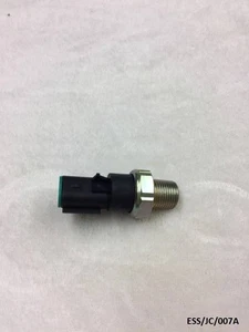 Oil Pressure Switch for Dodge Journey 2.7L & 3.5L 2009-2010 ESS/JC/007A - Picture 1 of 4