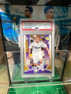 2009 Panini Liga BBVA Mega Cracks 2009/10 #143 Karim Benzema PSA 8 Real Madrid - Picture 1 of 20