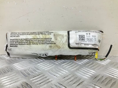 Otra pieza interior derecha Volkswagen Passat B8 2015 3G0880242D MJA89397 Foto 1 de 4