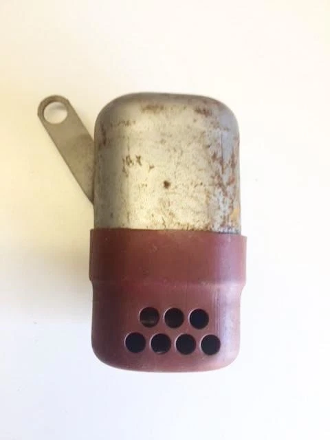 170-145 Muffler Clinton NOS Genuine Clinton Engine Part - Image 1 of 4