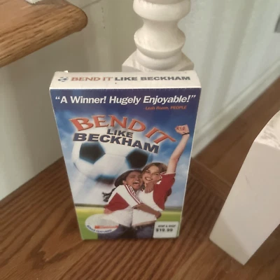 Bend It Like Beckham ~ VHS Tape 2003 ~ New/Sealed ~ Soccer ~ Family video - Image 1 of 3
