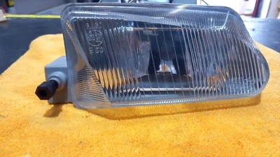 FENDINEBBIA DX DESTRO MERCEDES   Classe A (W168) DAL 1997 AL 2004=A1688200856 - Immagine 1 di 4