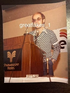 Elton John Original Vintage 1974 Photo 8x10 RARE Shiawassee Hotel Southfield, MI - Picture 1 of 2