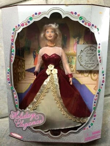 Vintage 2000 Jakks Pacific Holiday Elegance Doll - Picture 1 of 2