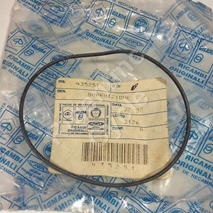 NEW NOS PIAGGIO VESPA 435251 PACKING O-RING - Picture 1 of 1