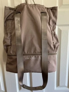 Beyond Yoga Bag Convertible Gym adjustable Bucket Birch Taupe Mom Satchel Purse - Picture 1 of 7