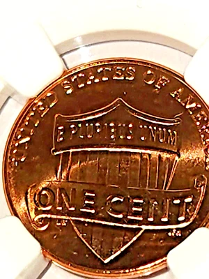 2011P Lincoln Cent Shield Early Releases NGC MS68 RD Very Nice! - Image 1 of 4