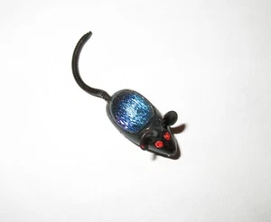 Rare Antique MOUSE BROOCH - Opalescent IRIDESCENT GLASS CABOCHON - Picture 1 of 6