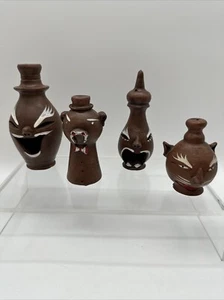 Juego de 4 estatuillas de cerámica quemador de incienso vintage - Imagen 1 de 20