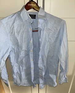 Nautica Dress Shirt Button Down Size Small Modern Fit 15 1/2- 32/33 - Picture 1 of 2