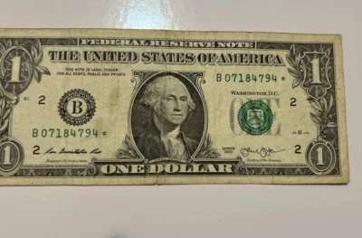 Billete de 1 dólar con estrella 2013 One Dollar Star Foto 1 de 3