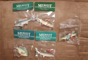 Lot of 5 FISHERMANS DREAM CHRISTMAS ORNAMENTS TROUT, PIKE, SALMAN, WALEYE, BREAM - Picture 1 of 11