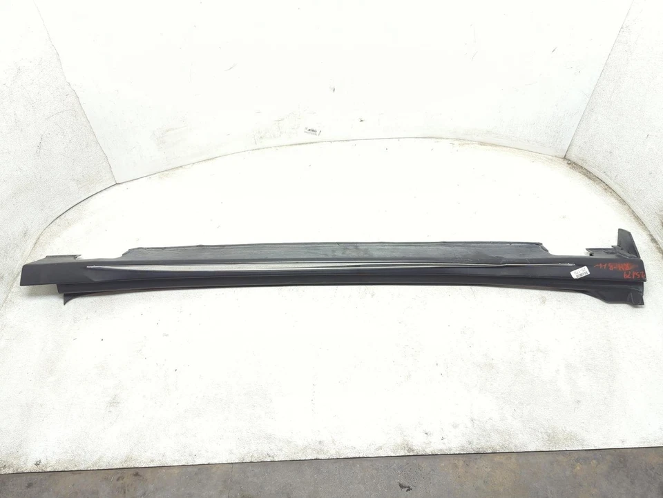 Acura MDX 2017-2020 falda inferior lateral del pasajero moldeado basculante - áreas impresas Foto 1 de 4