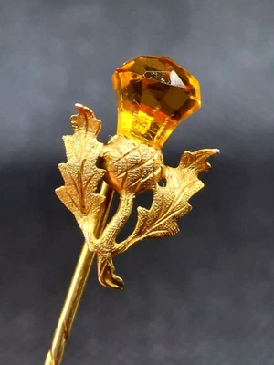 Antiguo prendedor vintage de cardo escocés de oro y citrino de 9 quilates Foto 1 de 4