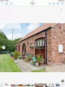 Holiday cottage 29/5 1/6 14 miles from York in the country suit 3 couples £450 - Picture 1 of 13