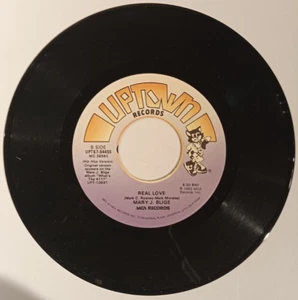 MARY J. BLIGE - REAL LOVE - 1992 RARE US 7" SINGLE, PLAIN SLEEVE, SOUL / FUNK - Picture 1 of 3